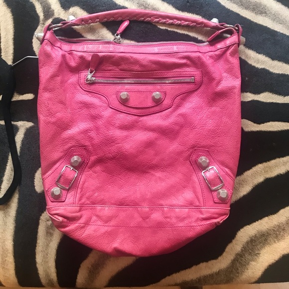 Balenciaga Handbags - Balenciaga city pink leather tote